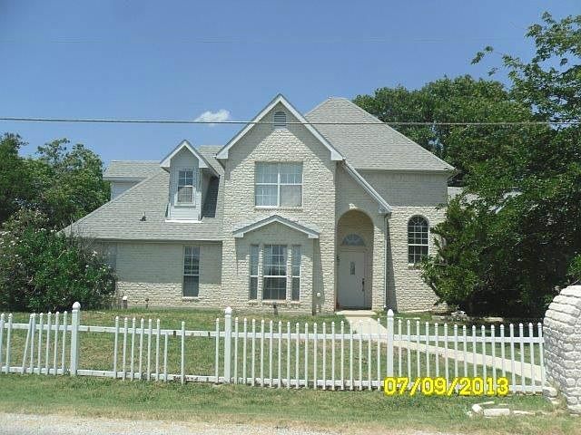 1st image of 1515 Hillcrest Dr