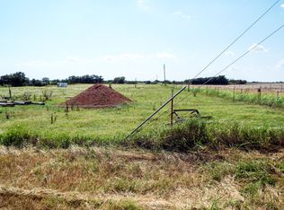 4123 Flynn Rd, Waukomis, OK 73773