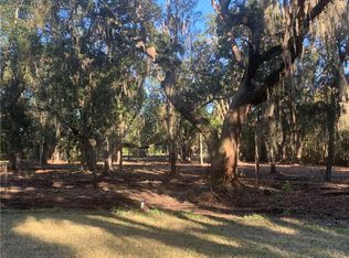 302 Hawkins Island Dr, Saint Simons Island, GA 31522