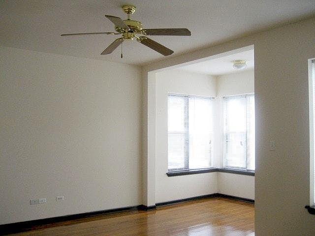 1st image of 5608 S King Dr #3
