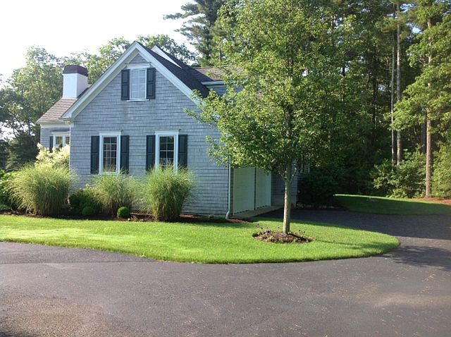2nd image of 30 Prince Snow Cir