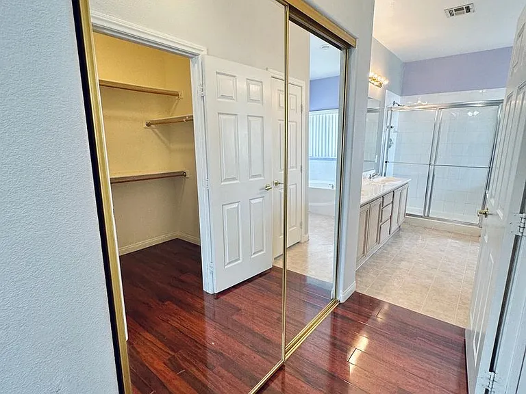 7216 Winding Creek Dr — Photo 20