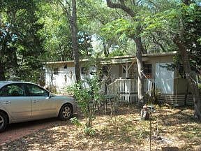 3rd image of 9 Shady Ln S