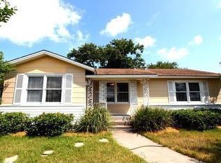 918 Brawner Pkwy, Corpus Christi, TX 78411