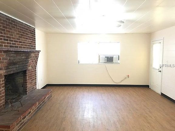 4th image of 117 N Truett St