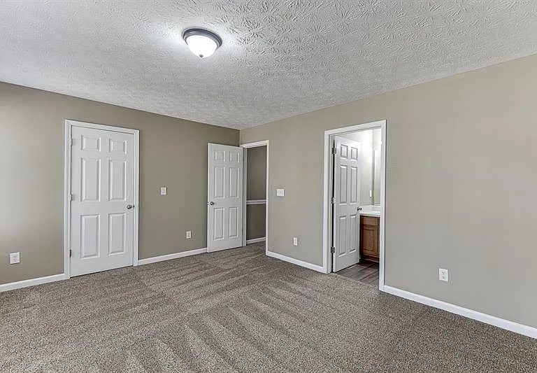 2883 Creek Bottom Ct — Photo 29