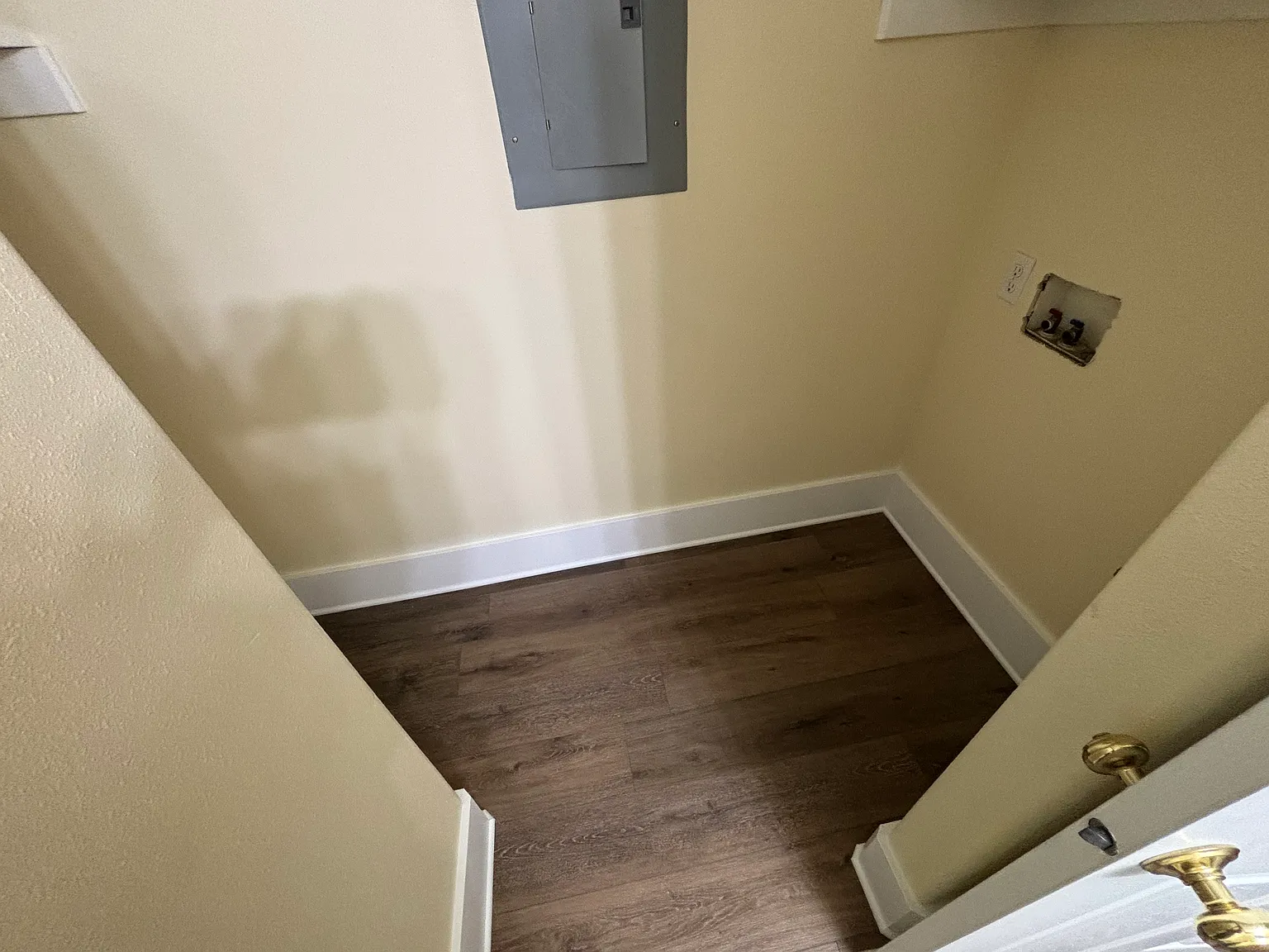 3 bed, 1.5 bath, 1150 sqft, $1,900 — Photo 4
