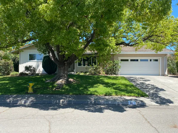 81 Vineyard Cir, Sonoma, CA 95476