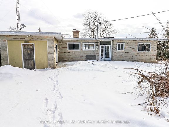 3rd image of 21 Glassford Rd
