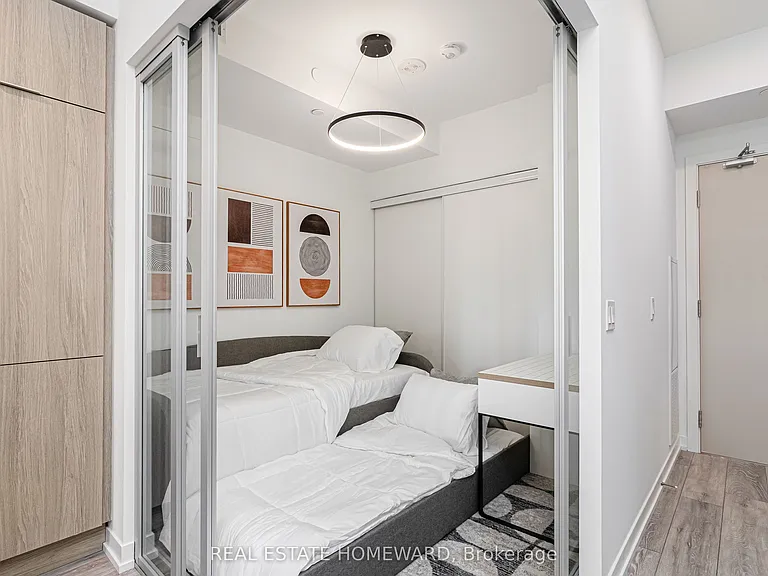 2020 Bathurst St #502 — Photo 27