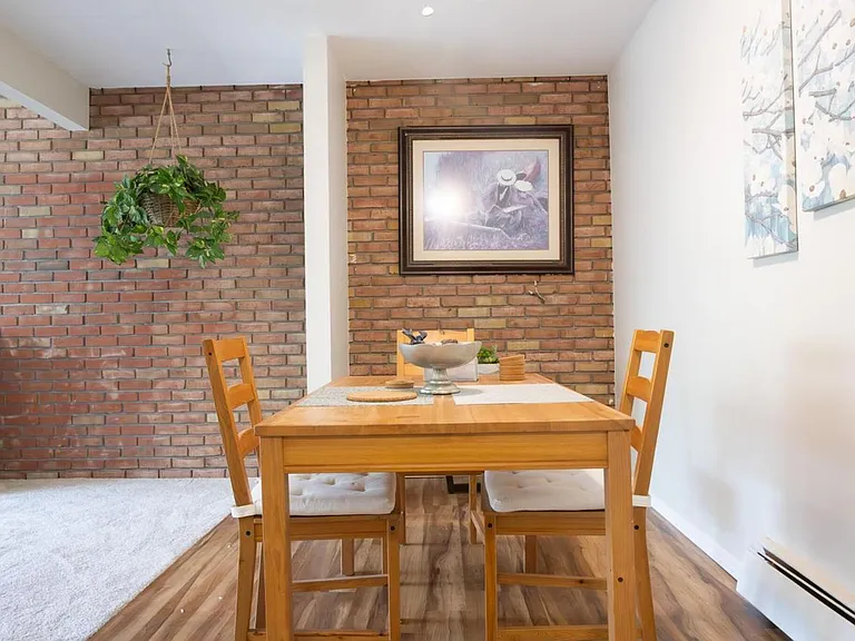 207 Ballard St #302 — Photo 6