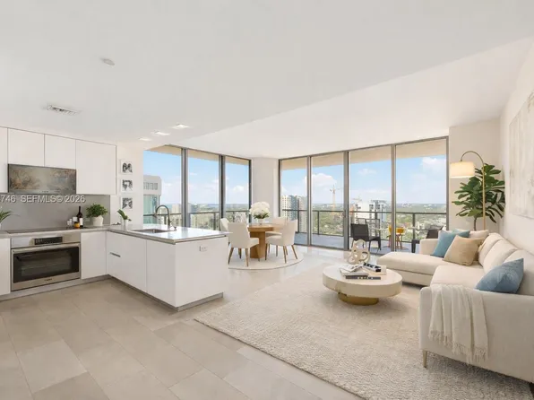 88 SW 7th St APT 2302, Miami, FL 33130