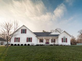 4270 Carriage Ln, Terre Haute, IN 47805
