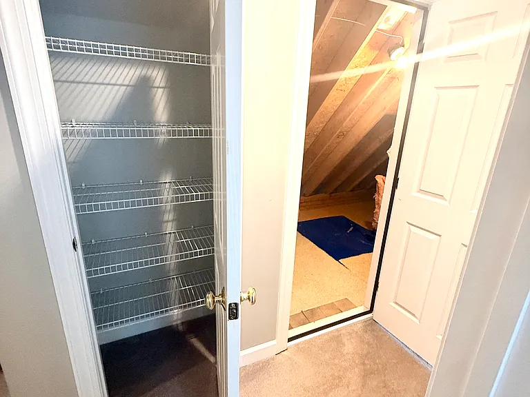 102 Hogan Ridge Ct #1 — Photo 14