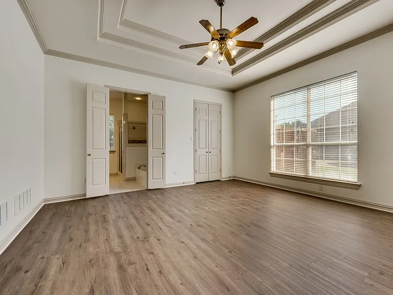 120 Cambridge Ct — Photo 28