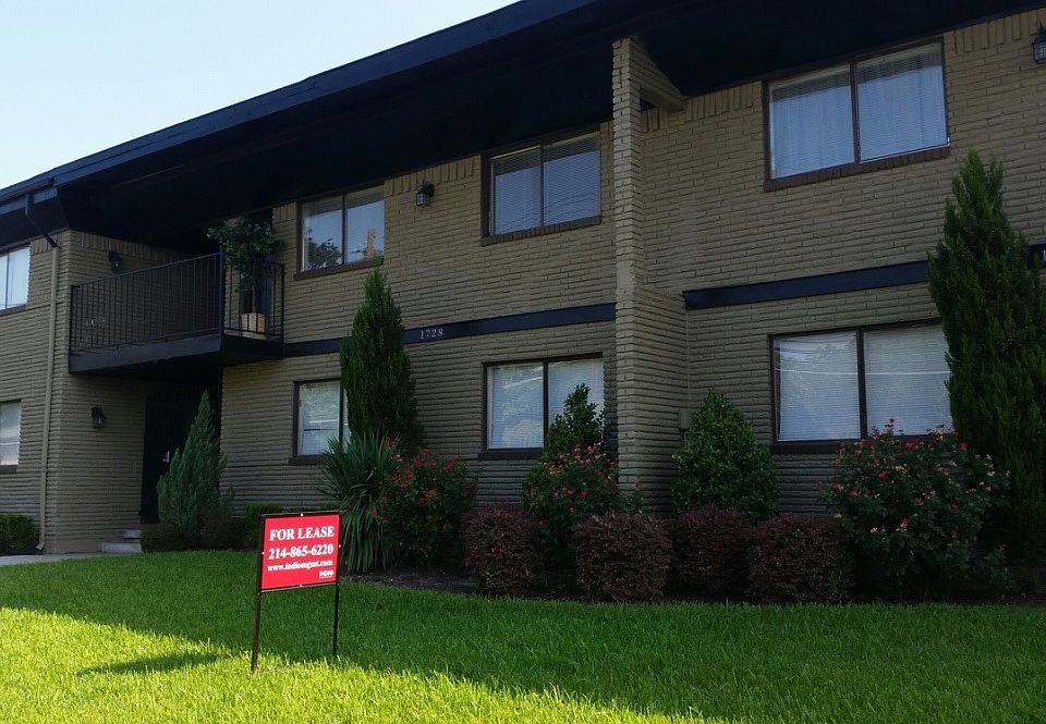 1st image of 1728 N Fitzhugh Ave APT 102