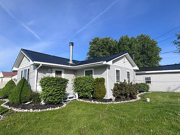 2nd image of 3 Meadow Dr