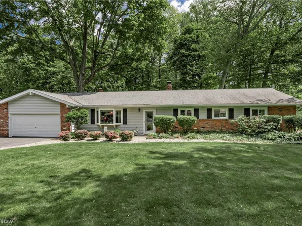 5899 S Shandle Blvd, Mentor, OH 44060