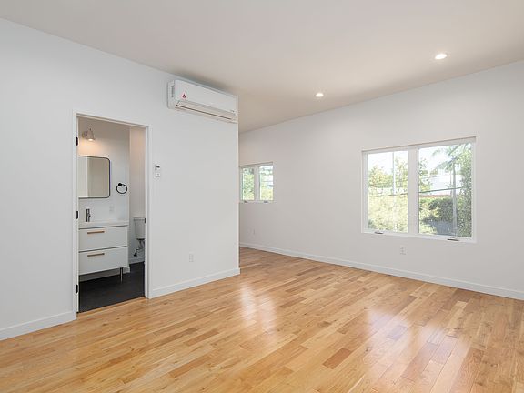 4th image of 3700 W Sunset Blvd APT 3