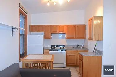 Rented by Bond New York