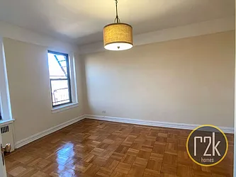 Rented by Realty 2000 Corp