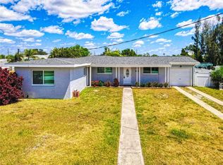 835 Conreid Dr NE, Port Charlotte, FL 33952