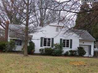 154 Birdwood Rd, Akron, OH 44313