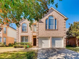 7791 Park Downs Dr, Fort Worth, TX 76137