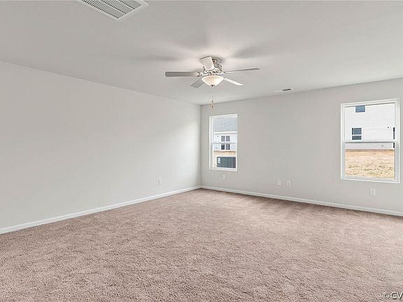 5th image of 17146 Russell Coghill St