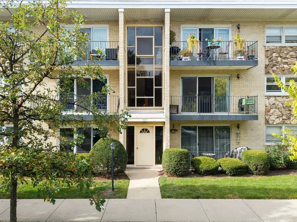 6587 N Northwest Hwy APT 1A, Chicago, IL 60631