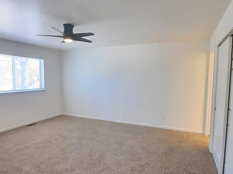 1286 Chardonnay Dr — Photo 14