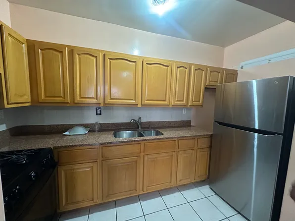 901 East 180th Street image 8 of 9