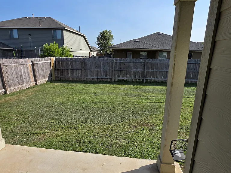 2530 Diamondback Trl — Photo 16
