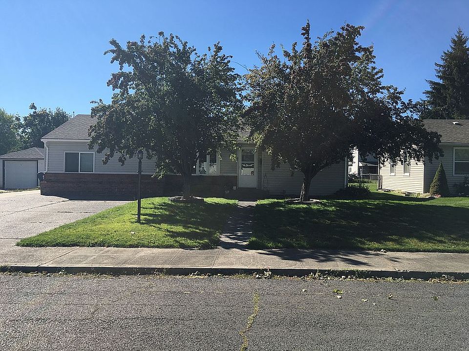 2nd image of 5727 N Hemlock St