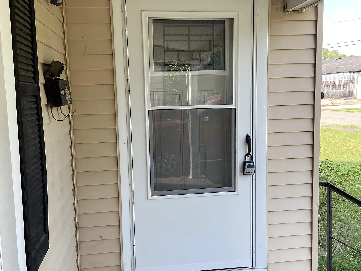 114 South Center Street - 1 — Photo 2