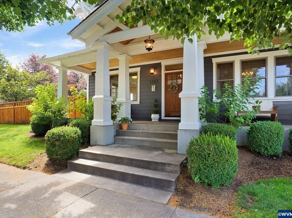 1203 Emerson Ln E, Monmouth, OR 97361