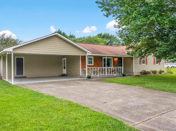68 Club Estates Dr, Anniston, AL 36207