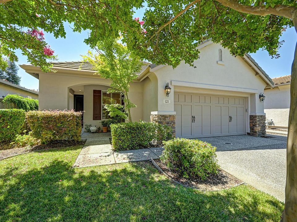 1st image of 121 Perazul Cir
