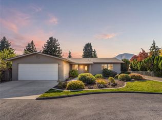 1719 Harris Pl, Wenatchee, WA 98801