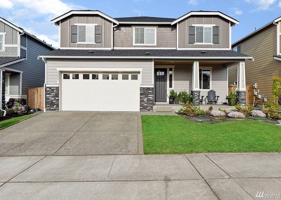 1st image of 2206 Olivia St SE