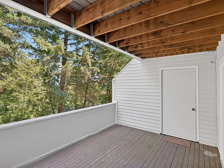 48 Eagle Crest Dr #5E — Photo 16