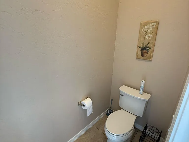 2932 E Acacia Ct — Photo 34