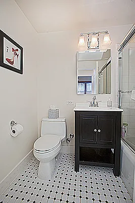 Sold by Medow Property | media 10