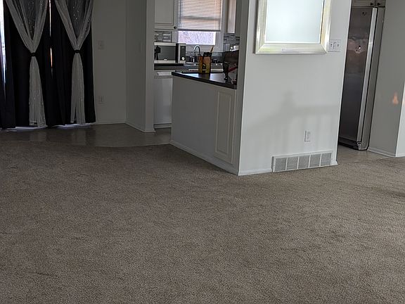 5th image of 1630 N 107th Ave