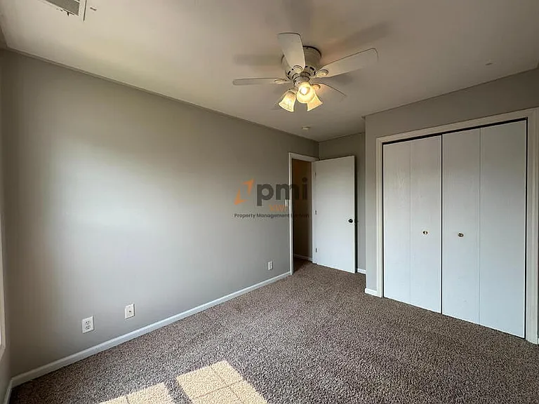 678 Dearborn Rd #D — Photo 14
