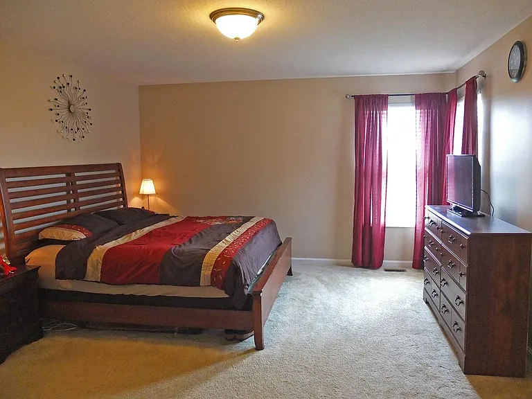 3 Shady Pines Ave — Photo 30