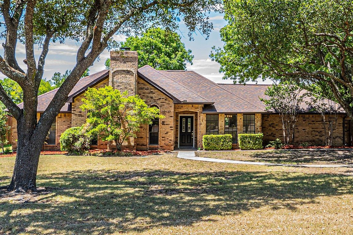 10137 Carlton Pkwy, Waxahachie, TX 75165 MLS 20403512 Zillow