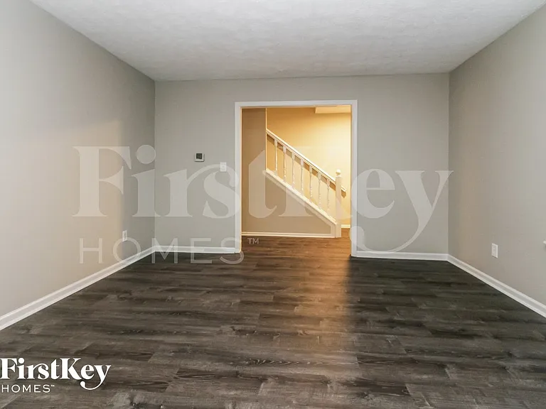 540 Garden Grace Dr — Photo 4