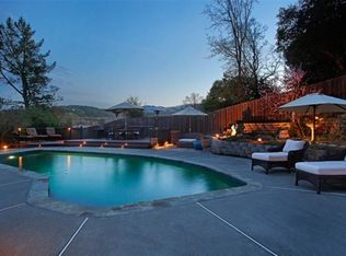 8 Harrison Ct, Novato, CA 94947