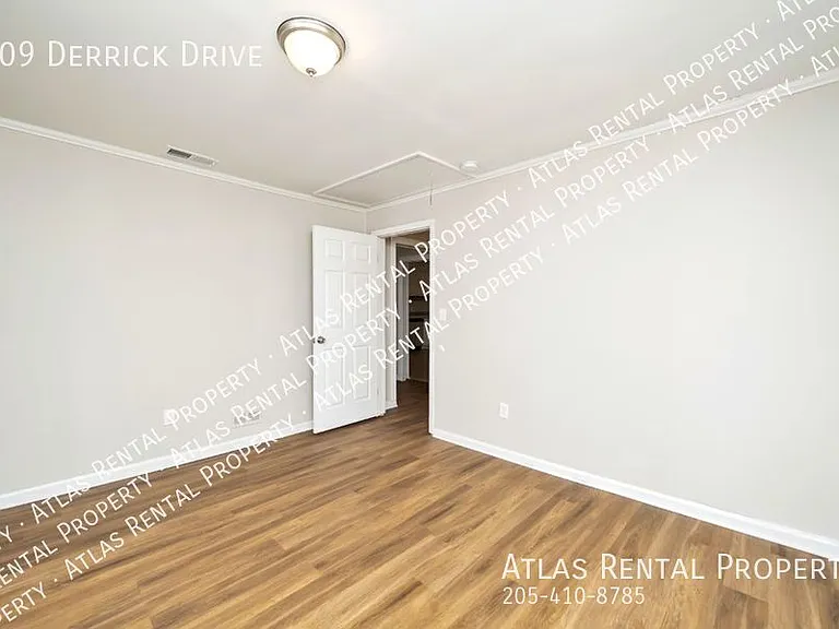 109 Derrick Dr — Photo 12